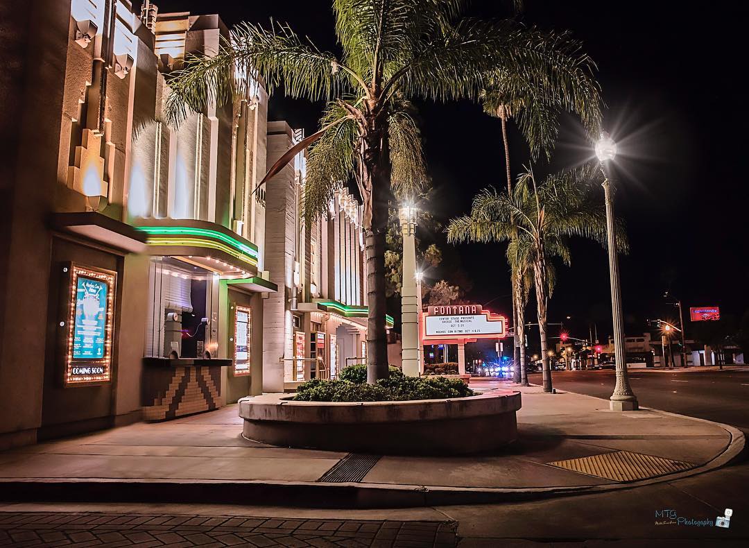 Movie theater in Downtown Fontana at night. Photo by Instagram user @mtg_photography