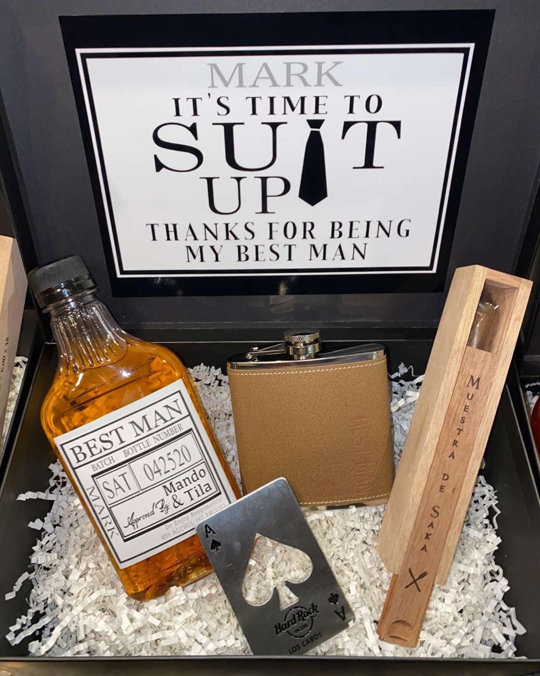 Personalized Groomsmen Gift Box with Flask, Whiskey, and Cigar. Photo by Instagram user @tilaskreationz