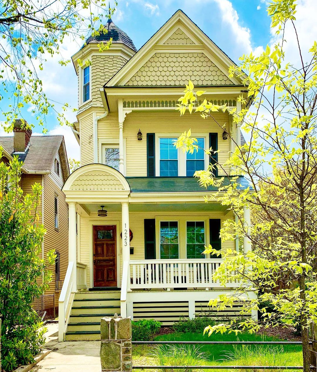 Yellow two-story home in Brookland neighborhood in Washington, DC. Photo credit via Instagram user @artyomshmatko