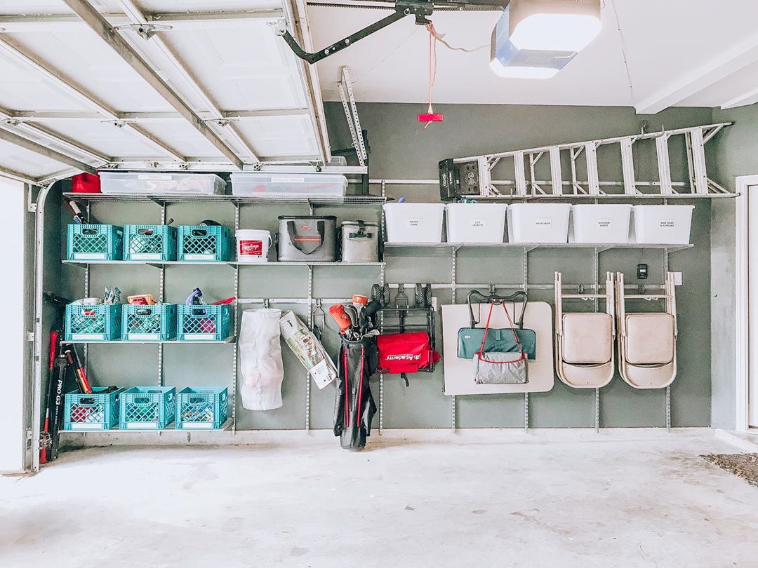 Organized garage. Photo by Instagram user @organizedlifedesign