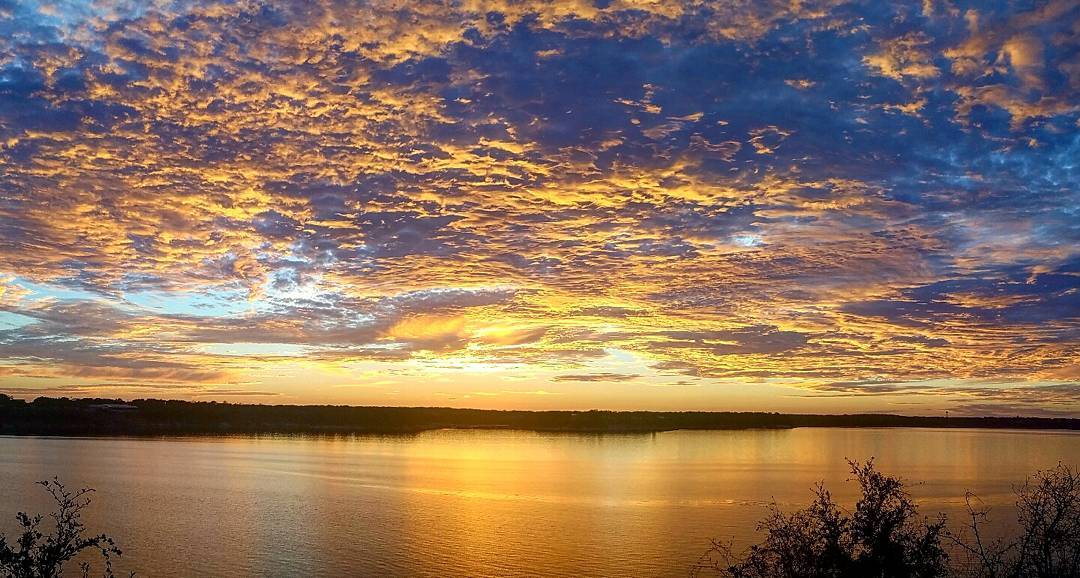 Sunset at Belton Lake