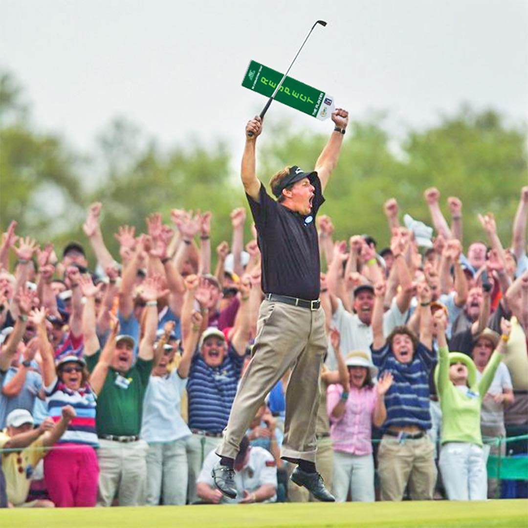 Crowd cheering for golfer Phil Mickelson at the Phoenix Open. Photo by Instagram user @wmphoenixopen