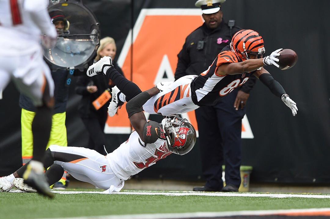 Cincinnati Bengals football getting a touchdown. Photo by Instagram user @bengals