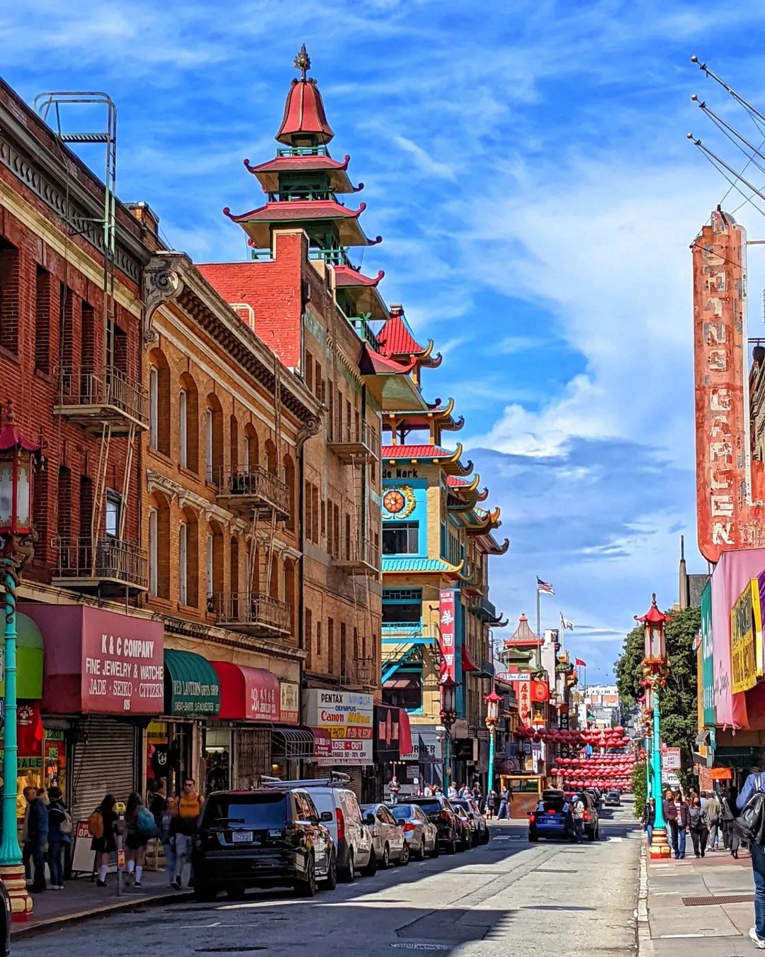 A view of buildings lining a street in San Francisco Chinatown. Photo by Instagram user @globallyjames