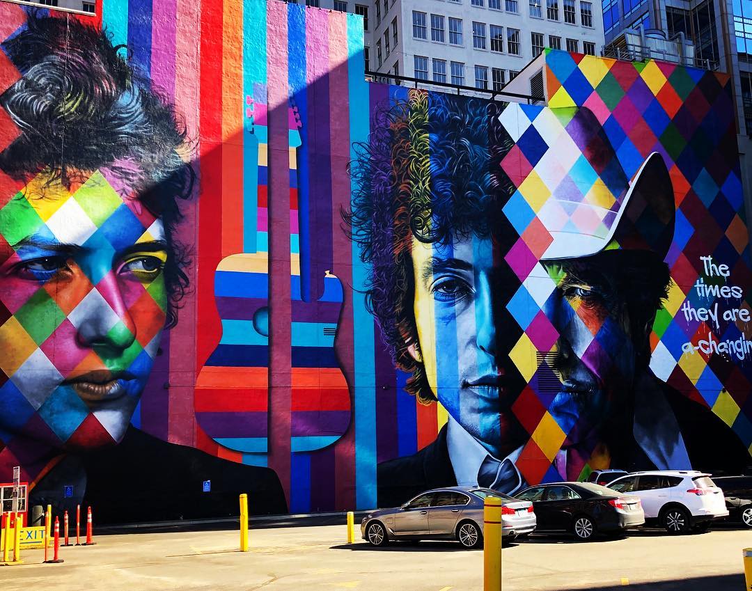 Kaleidoscope wall mural of Bob Dylan. Photo by Instagram user @jspan1980