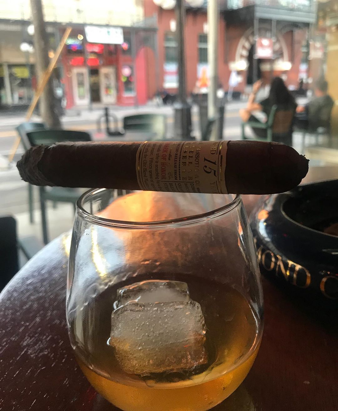 Cigar on top of a glass. Photo by Instagram user @justin_klingbeil14