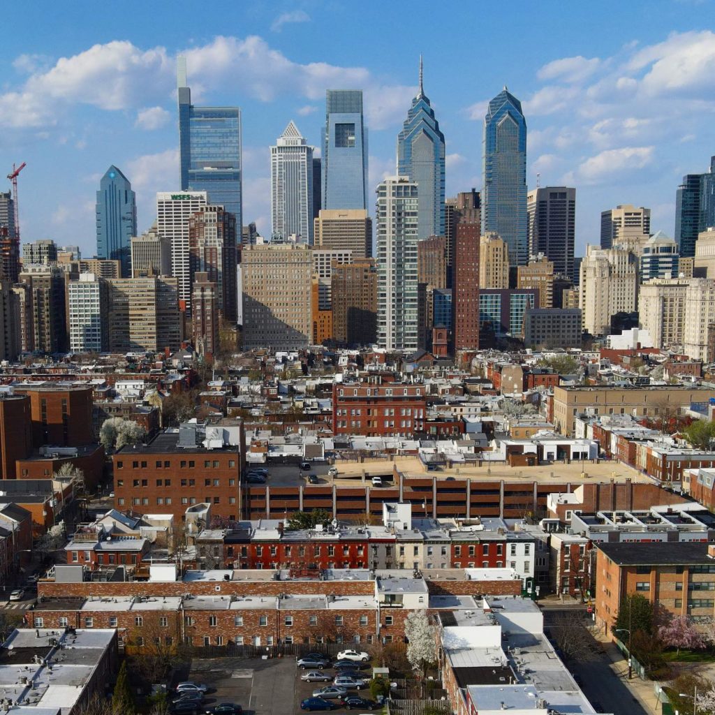 philadelphia skyline with clear blue sky. photo via instagram user @theamericanskyline