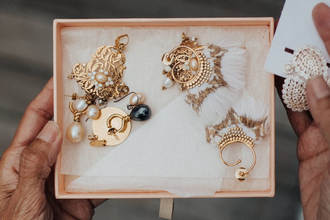 Best way to store silver jewlery on sale