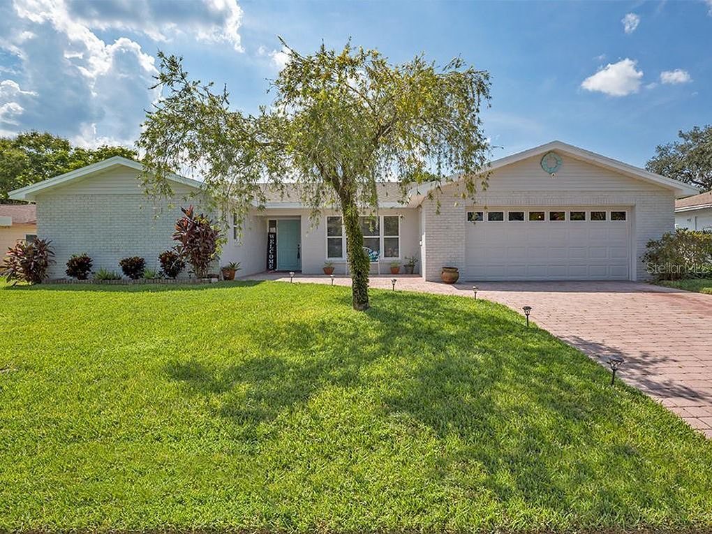 Single Family Ranch Style Home in Altamonte Springs, Orlando. Photo by Instagram user @luis.sells.central.florida