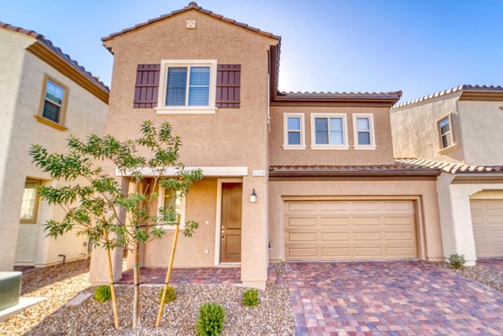 5 Best Places to Buy a Home in Las Vegas in 2023 Extra Space Storage
