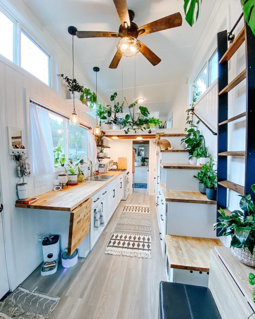 Tiny kitchen with foldable countertop. Photo via Instagram user @teenytiny7