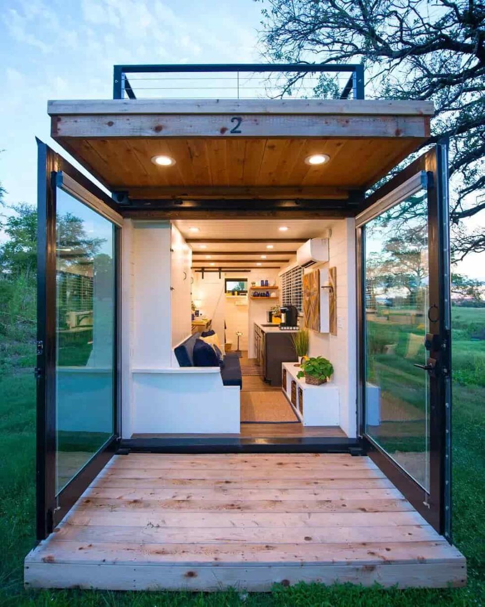 18 Tiny Home Interior Design & Decor Tips | Extra Space Storage