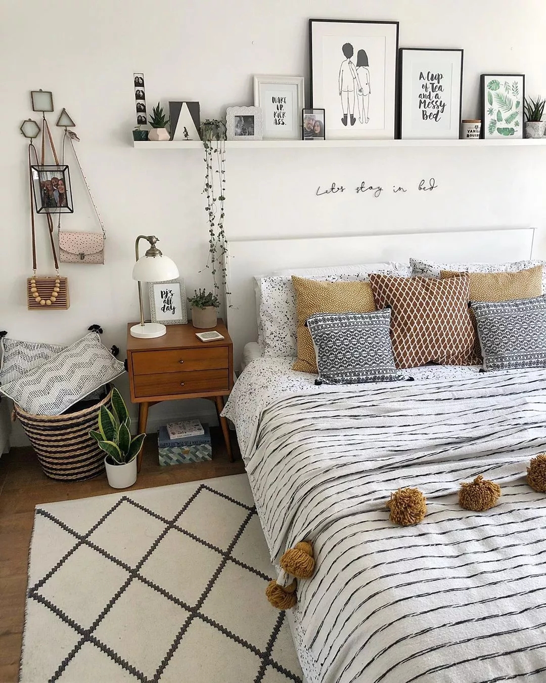 Modern clearance simplistic bedroom