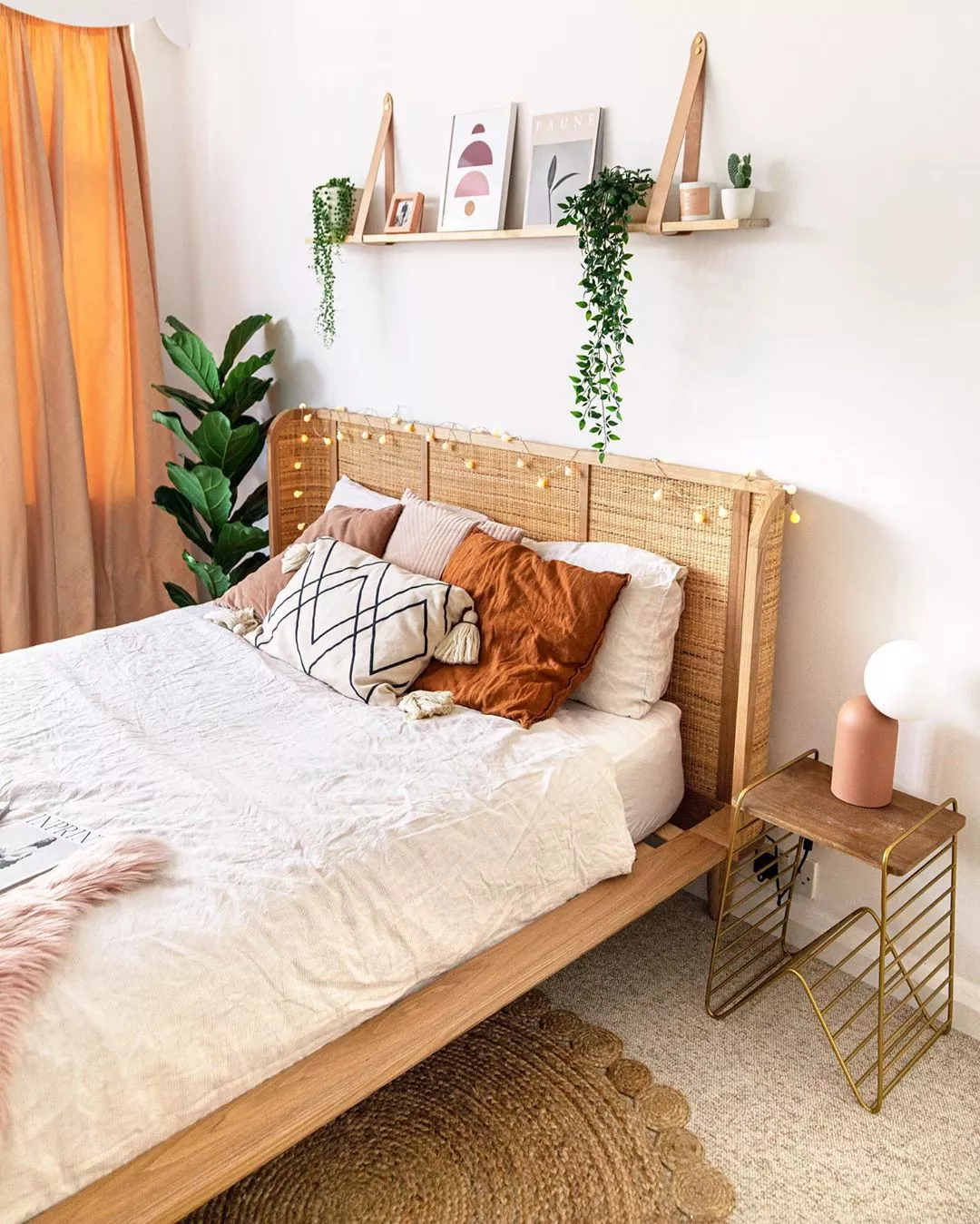 Minimal sales bedroom decor