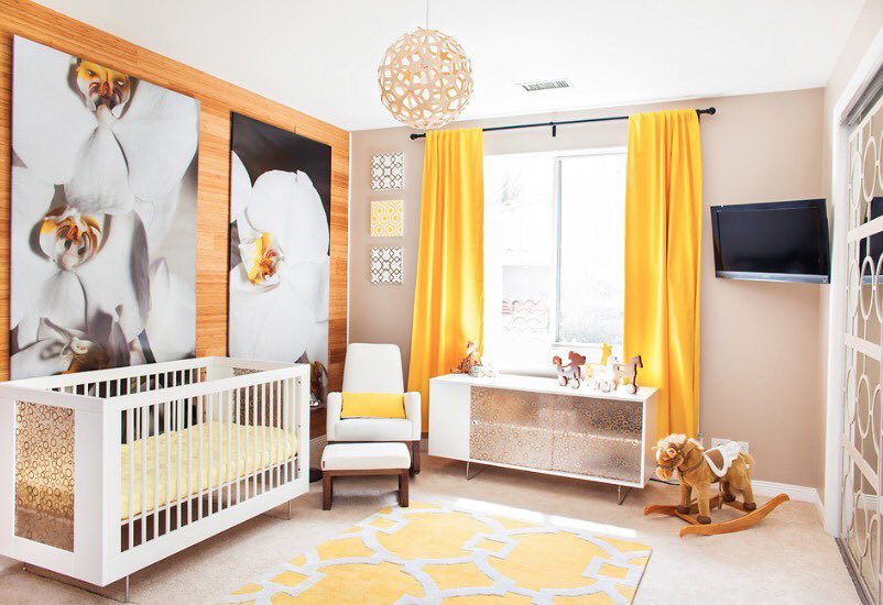 Yellow and white nursery. Photo by Instagram user @minimalistic_interior
