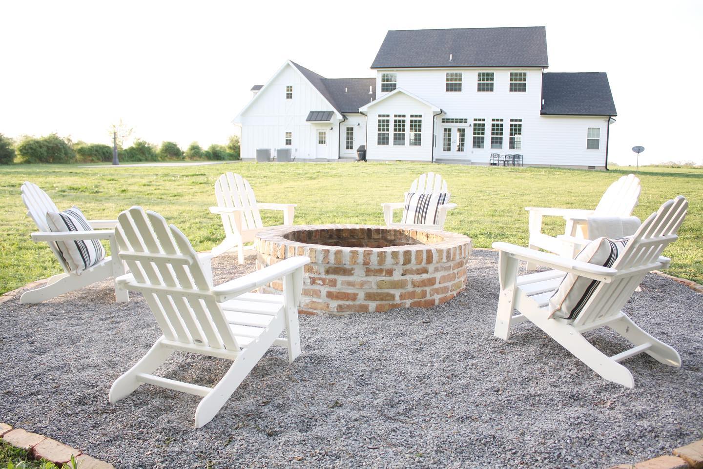 Bricked fire pit. Photo by @happenings_of_our_farmhome