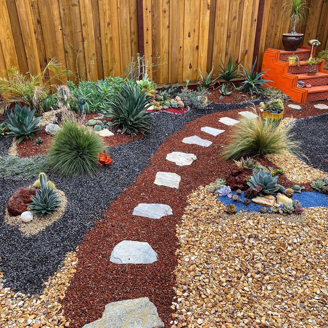 Using Mulch Landscaping Ideas