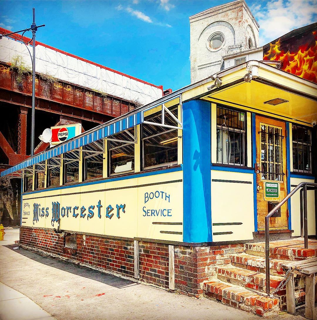 exterior photo of miss worcester diner in Worcester, MA photo by Instagram user @_j_r0ck_