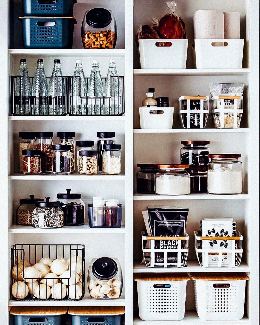 well organized kitchen pantry using plastic bins photo by Instagram user @stello_style