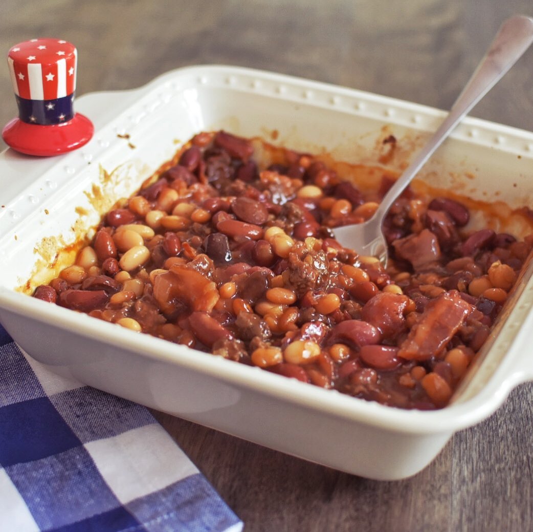 Baked Beans and Hamburger Side Dish. Photo by Instagram user @caseyskitch