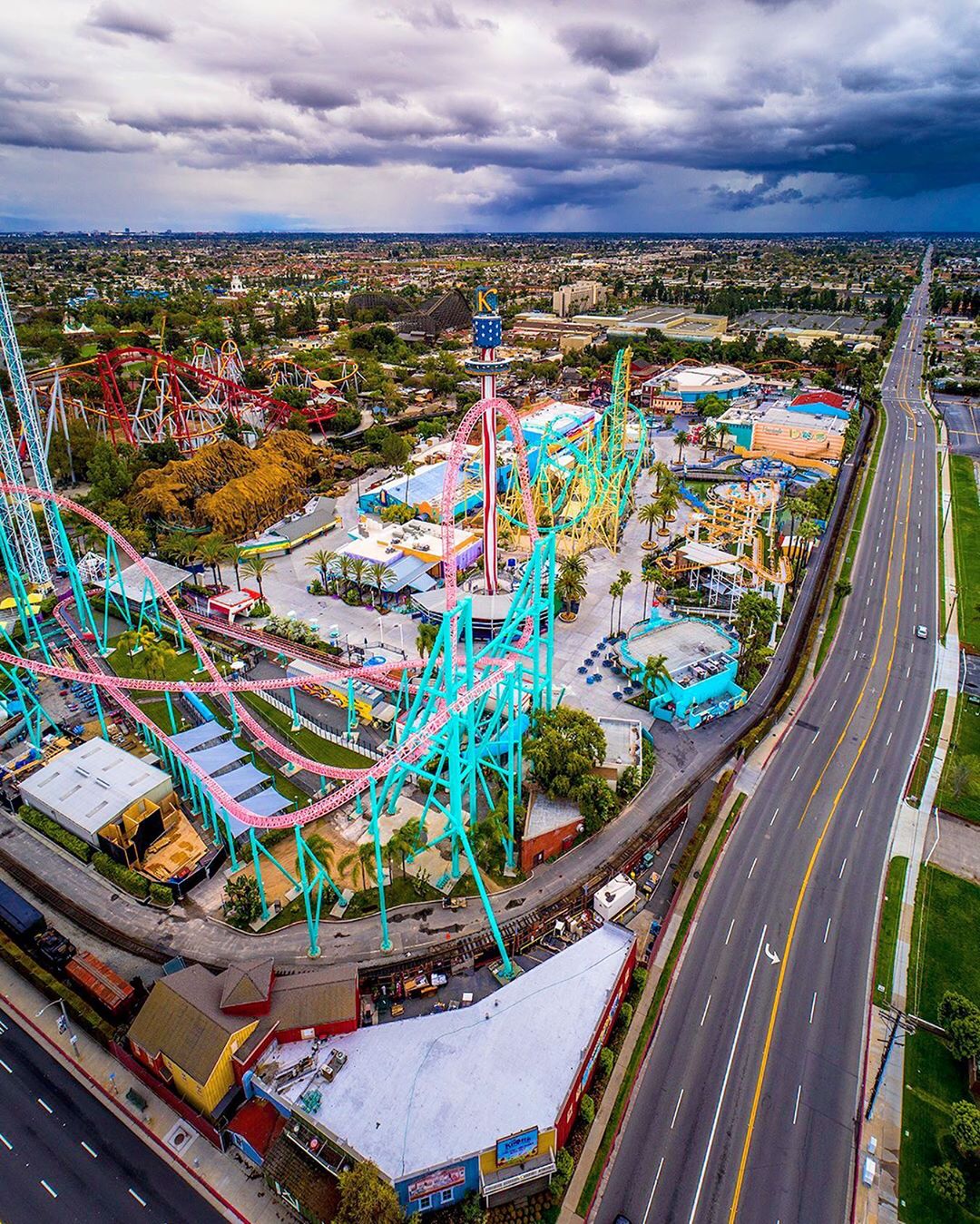 Drone Photo of Knotts Berry Farm Rollercoaster in Buena Park, Los Angeles, CA. Photo by Instagram user @svotographs