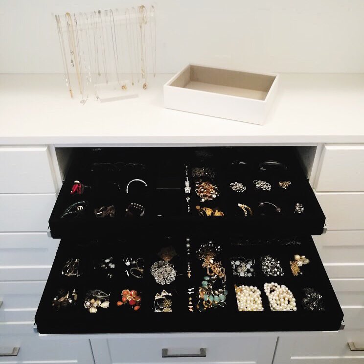 Two Jewelry Drawers Built into Vanity. Photo by Instagram user @chicagoorganizedhome