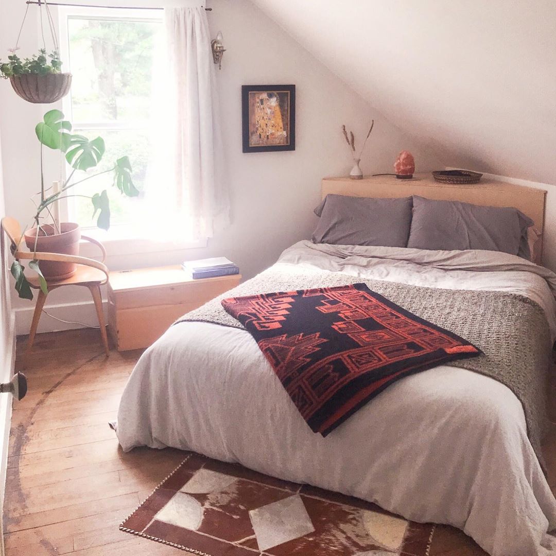 Attic Bed with Storage in Headboard. Photo by Instagram user @kiramariecline