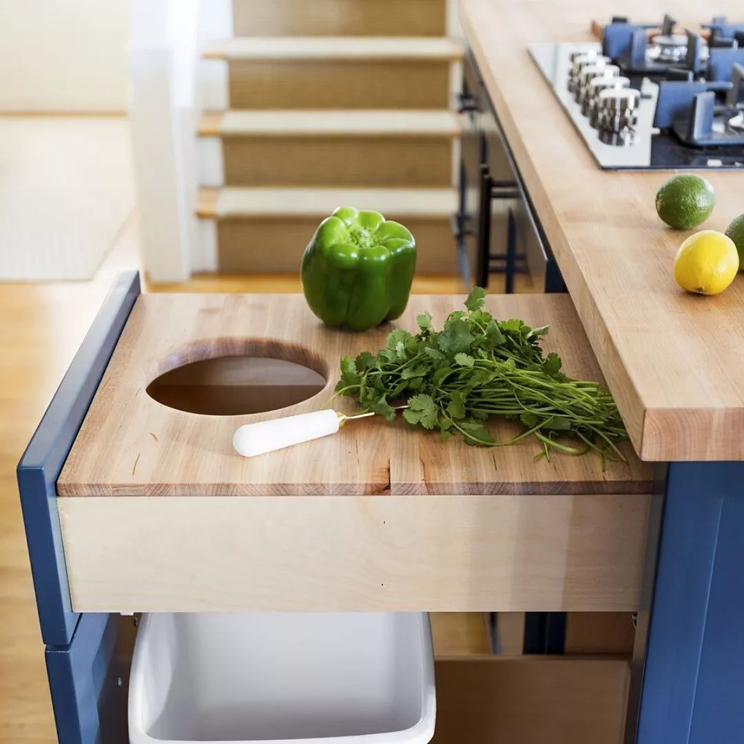 Kitchen Design Idea - Pull-Out Counters