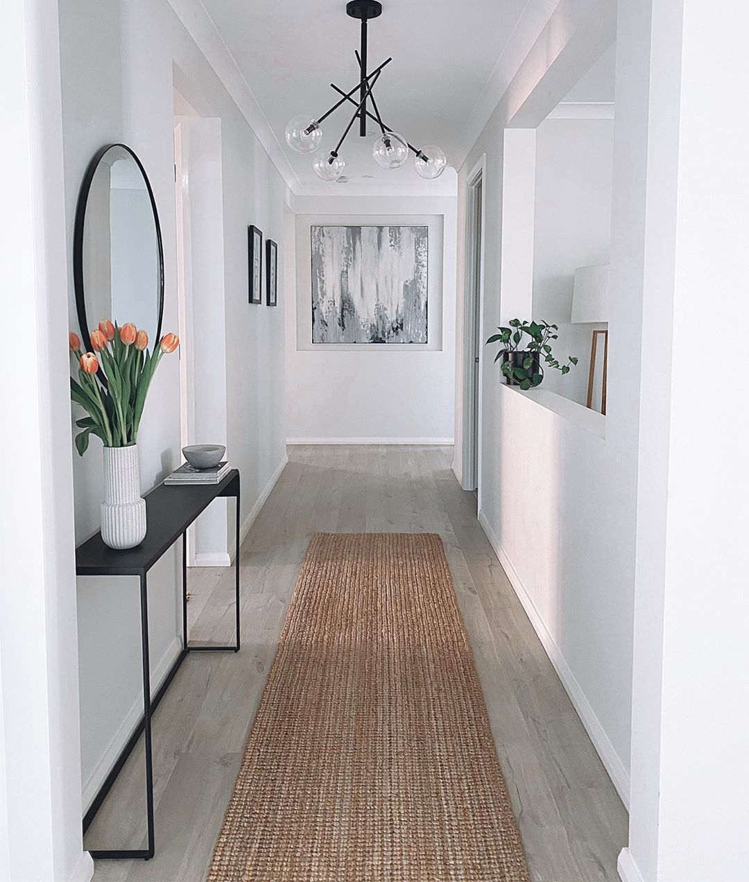 Minimalist Home with Simple Hallway. Photo by Instagram user @housetwentyfive