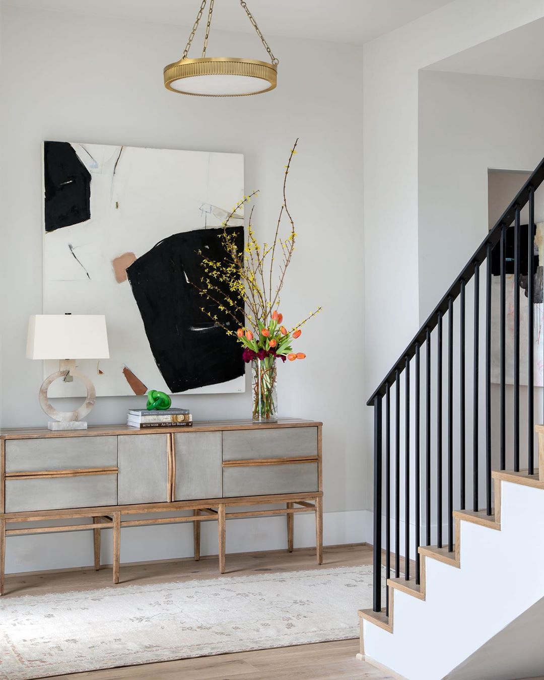 Modern Designed Home Focusing on Clean Lines. Photo by Instagram user @kerrykirkphoto