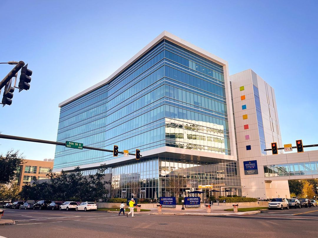 Outside View of the John Hopkins All Children’s Hospital Research and Education Building in St. Petersburg. Photo by Instagram user @spcisps