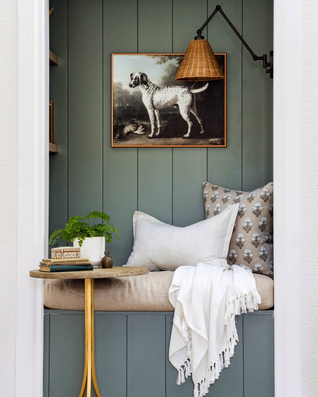 Reading Nook Separated by Different Color Paint. Photo by Instagram user @wildflowerhomeblog