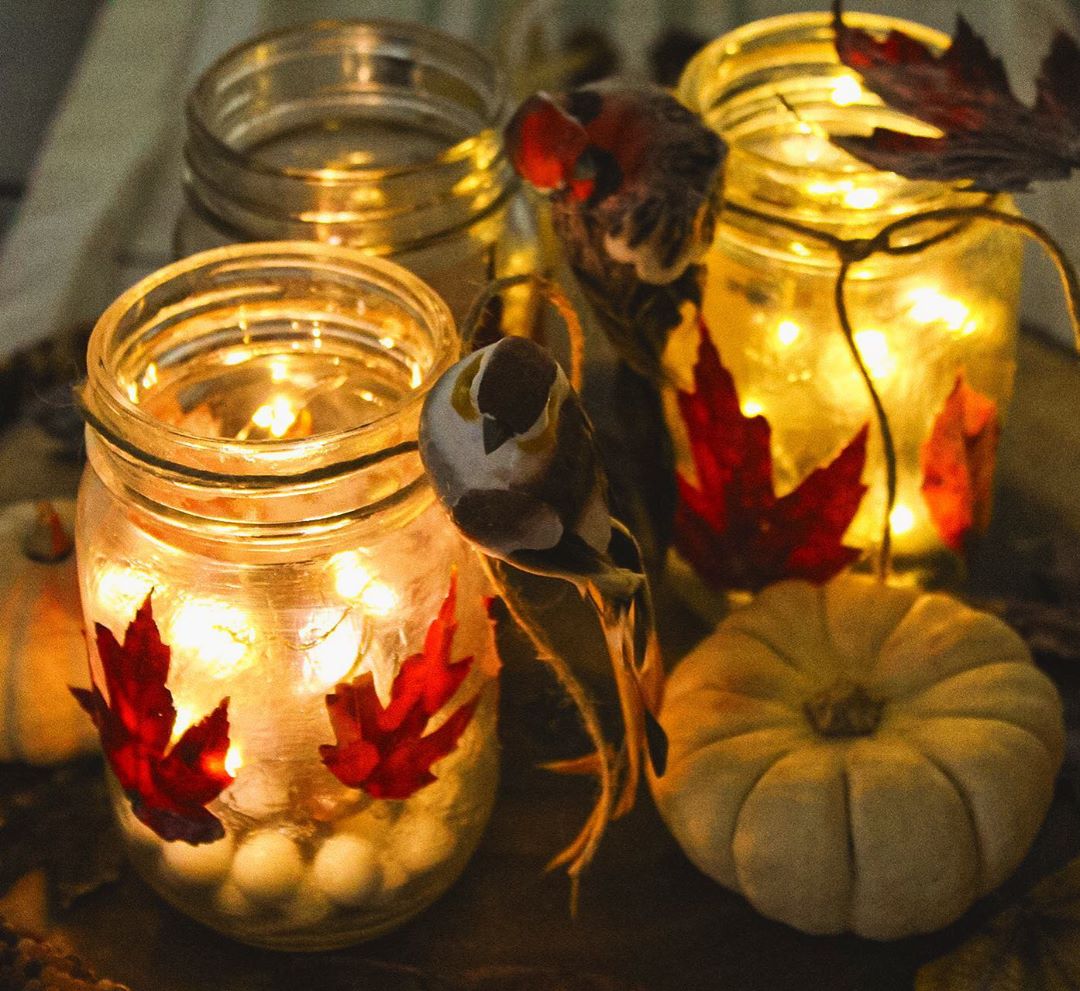 Leaf Lanterns In Mason Jars. Photo by Instagram user @littlemindscreative
