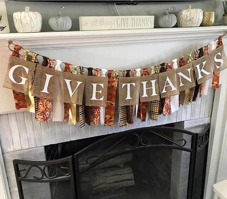 Burlap Banner Reading Give Thanks. Photo by Instagram user @queensbanners