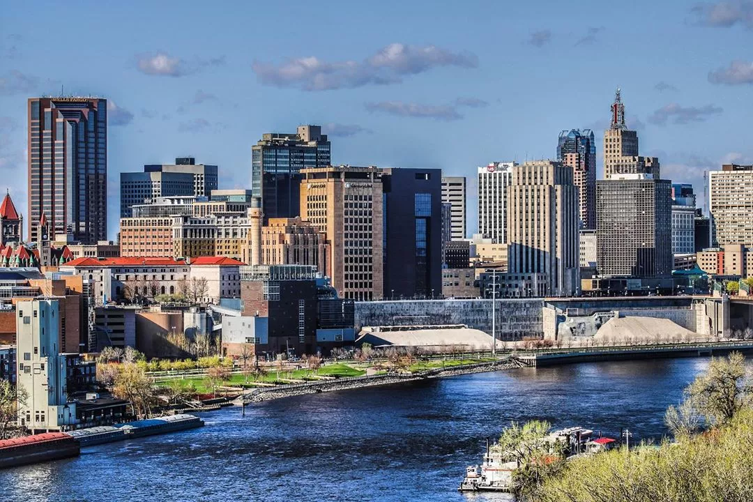Pros and Cons of Moving to St. Paul, MN - Home & Money