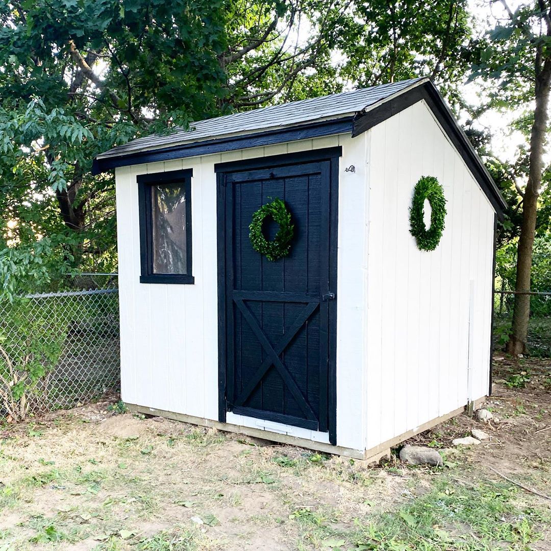 Black and White Small Backyard Shed. Photo by Instagram user @heresmysimplehome