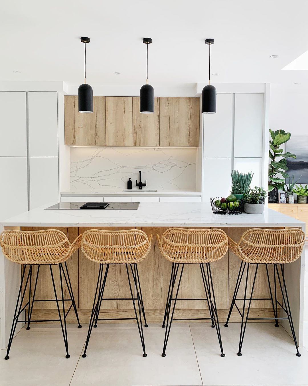 Minimalist Kitchen with Clean Island and New Overhead Lighting. Photo by Instagram user @my_fantasy_extension