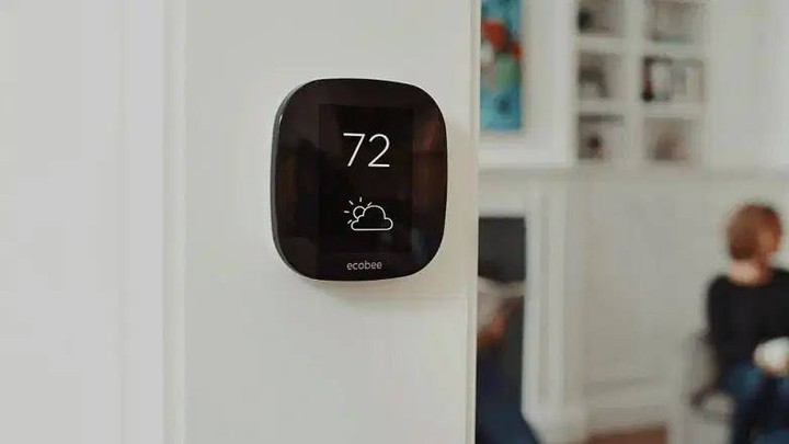 Smart Ecobee Thermostat. Photo by Instagram user @wholesalehome_