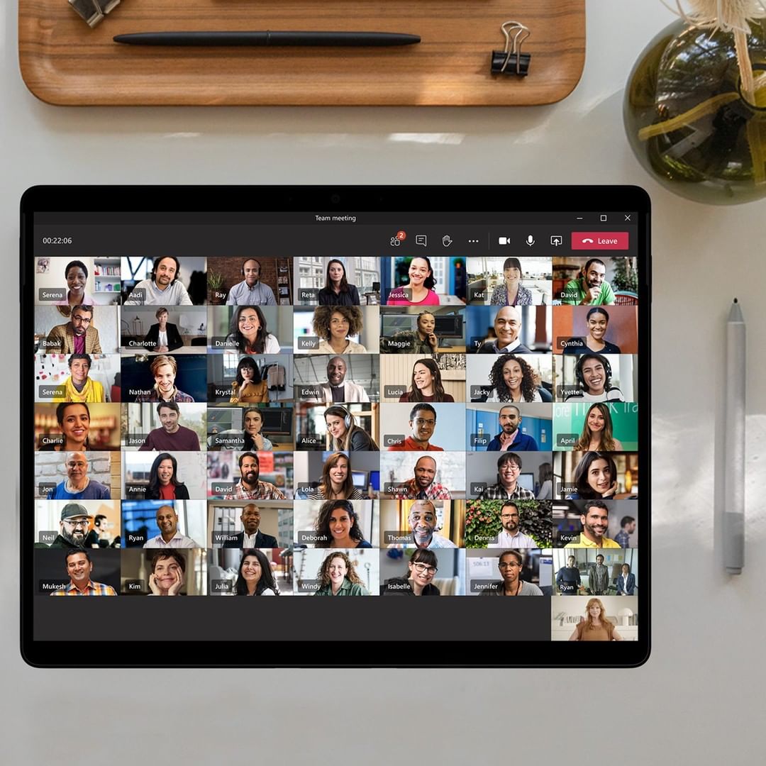 Tablet Running a Large Meeting Through Microsoft Teams. Photo by Instagram user @microsoft365
