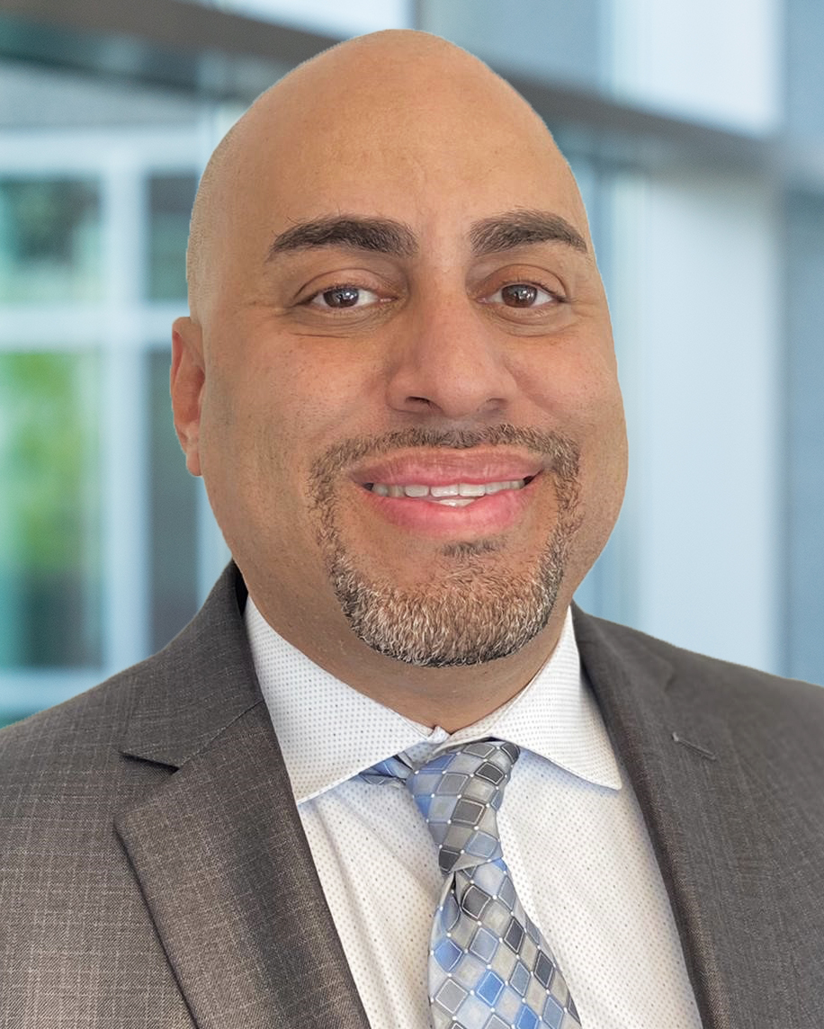 Headshot of Rashede Peoples of Extra Space Storage