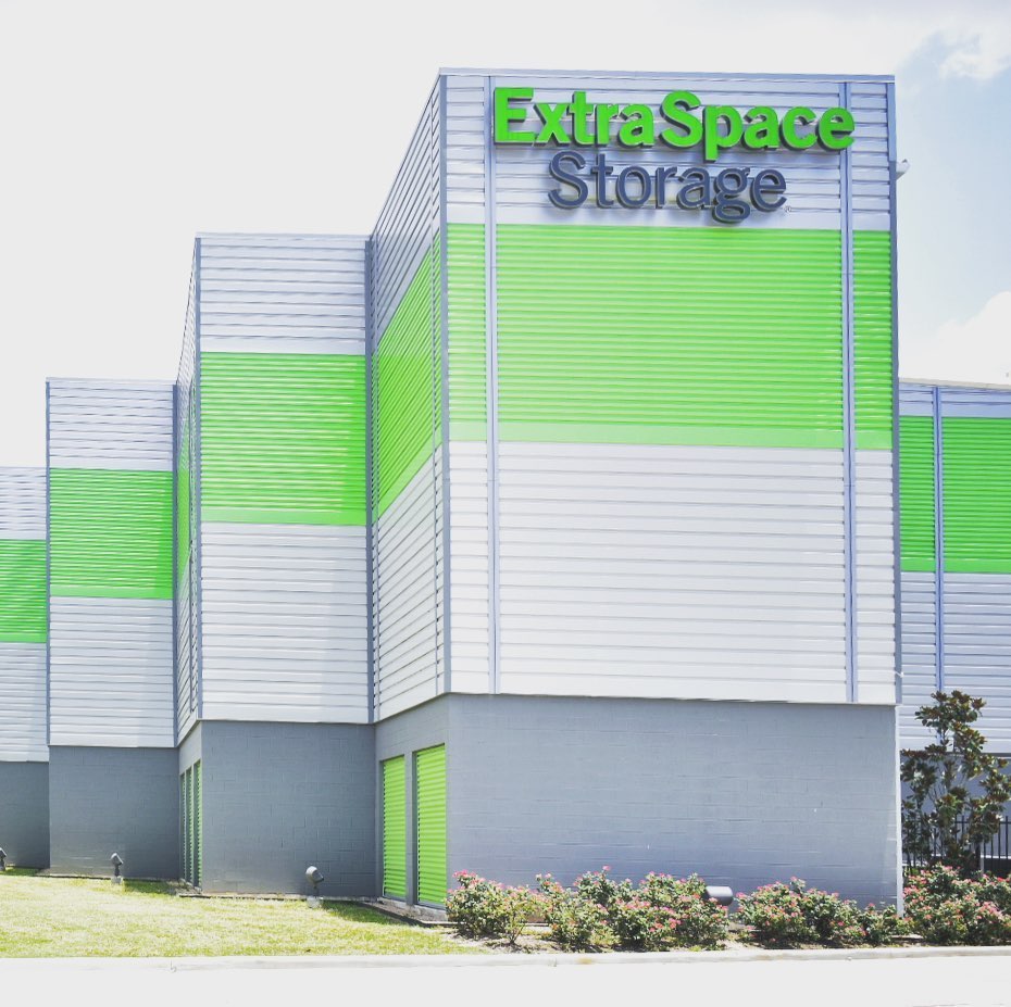 Exterior Photo of the Extra Space Storage Facility. Photo by Instagram user @edgecombassociatesinc