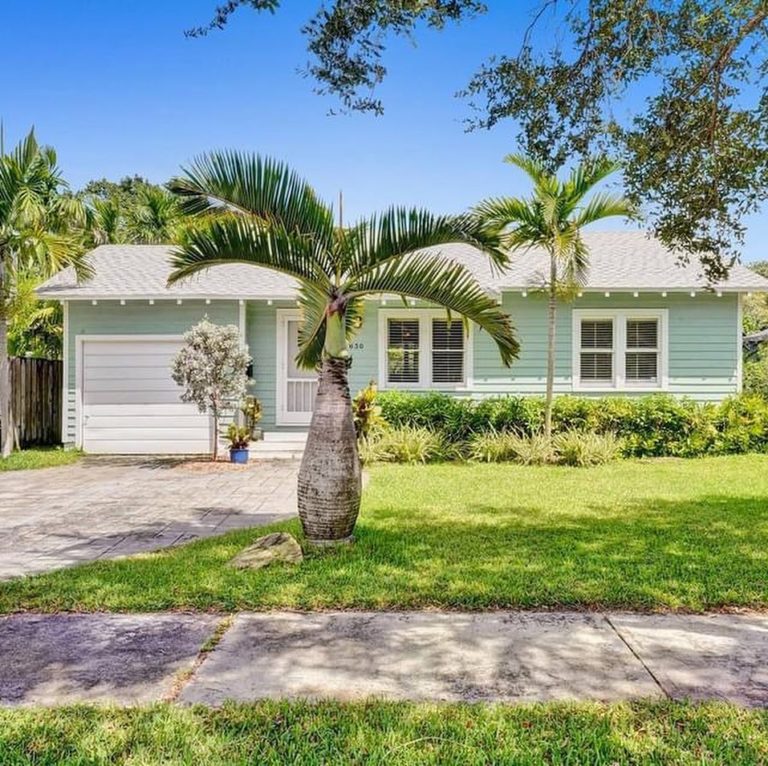 Crime rate in Brockton, Massachusetts (MA): murders, rapes, robberies, assaults, burglaries, thefts, auto thefts, arson, law enforcement employees, police officers, crime map visual data 4