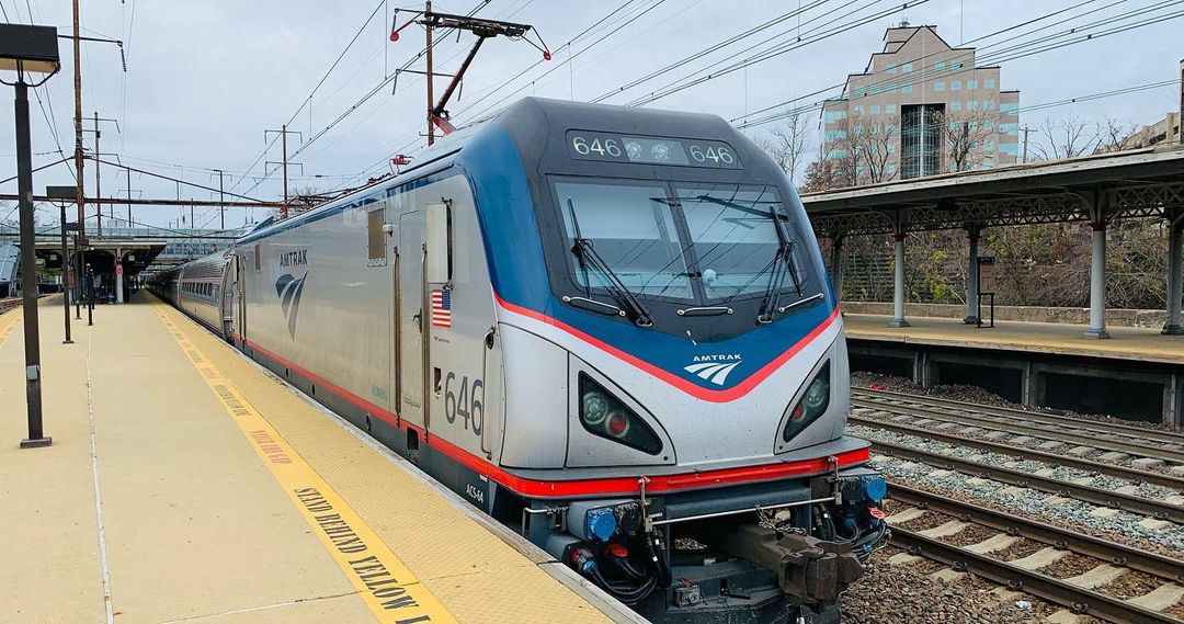 Photo of an Amtrak train in Trenton, NJ. Photo by Instagram user @amtrakrailfan606