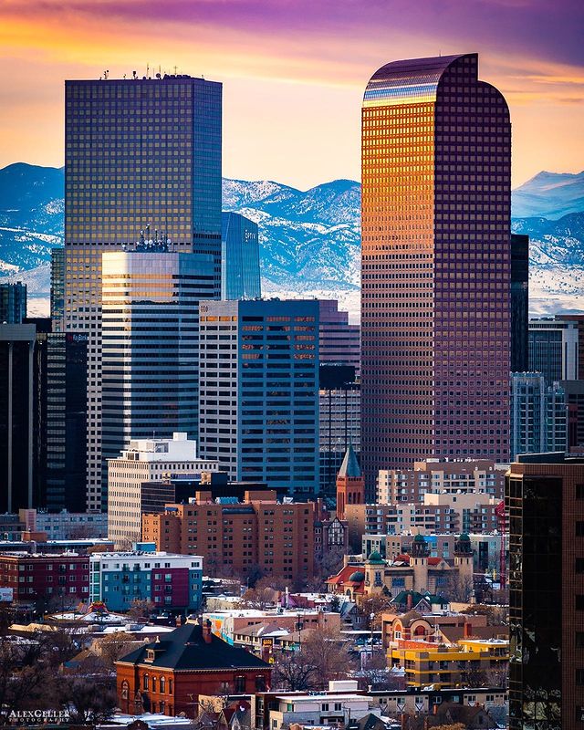 Denver, CO skyline. Photo by @agellerphoto