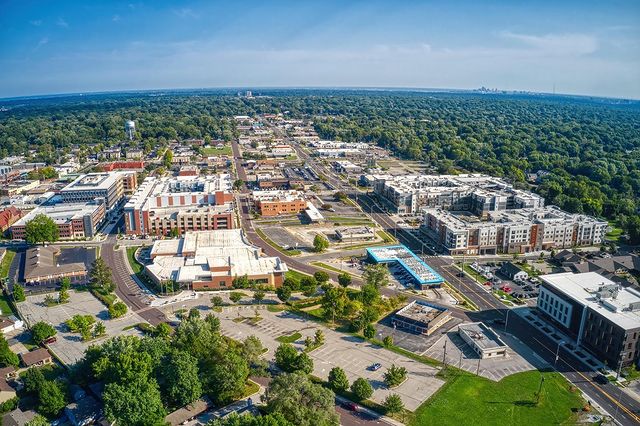 A sunny overhead shot of Overland Park's downtown area. Photo by Instagram user @kite4op.