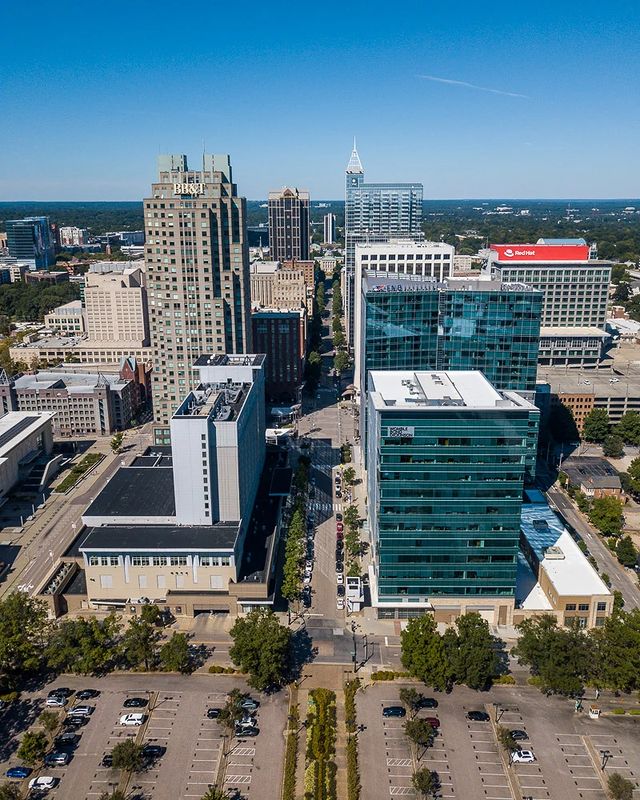 Raleigh, NC skyline. Photo by @thisisraleigh