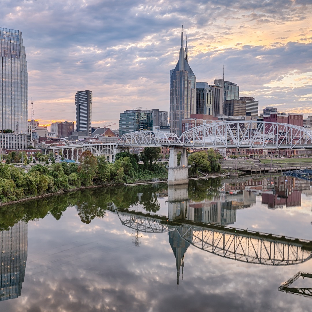 Nashville, TN skyline. Photo by Instagram user @lindadoylerealtor