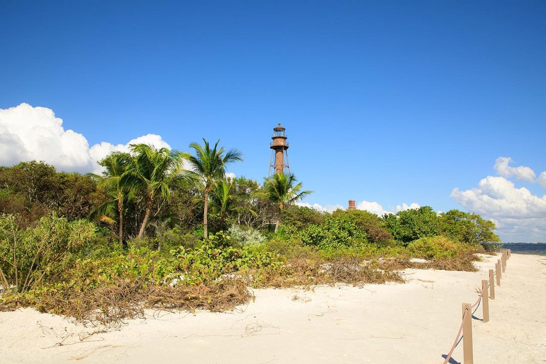 Daytime Photo of the Lighthouse at Sanibel Island in Fort Myers. Photo by Instagram user @knotsofnantucket