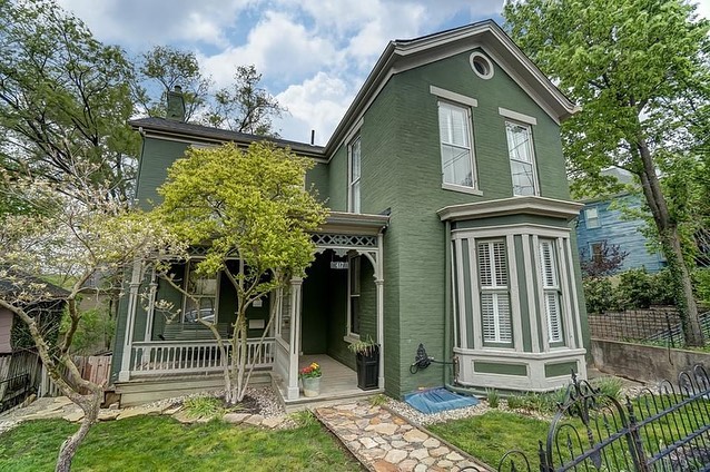 Green Victorian Home in Columbia-Tusculum, Cincinnati. Photo by Instagram user @momofalltraedes