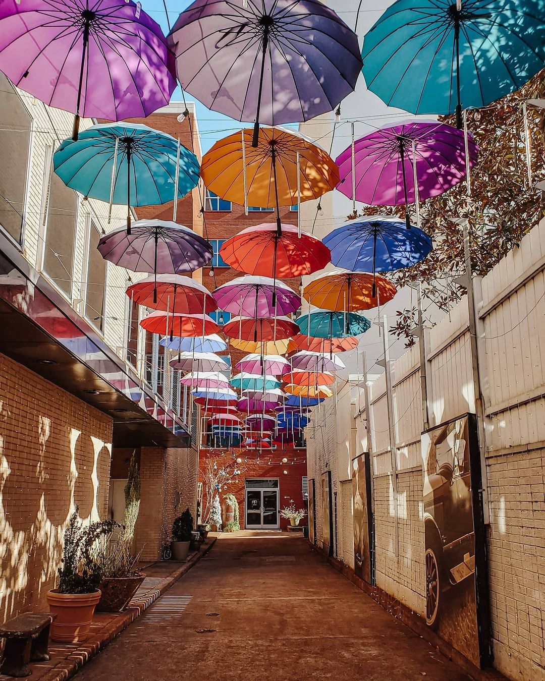 Multi-Colored Umbrella Art Installation in Downtown Chattanooga. Photo by Instagram user @loveaffairwitheverywhere